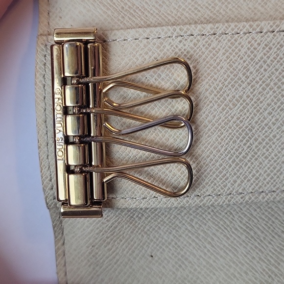 GUC Louis Vuitton - Picture 6 of 8